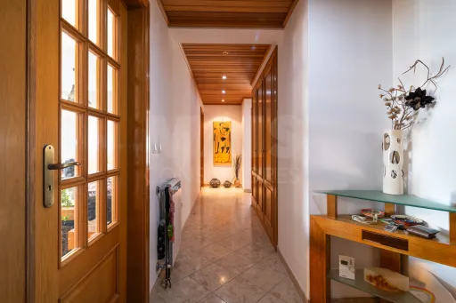 Apartamento T3 com Vista sobre o Rio Tejo