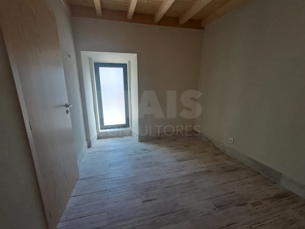 Moradia T1+1 Remodeladas a 10 minutos da cidade