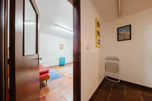 Moradia Isolada T7 no Bombarral | Espaço, Tranquilidade e Proximidade do Centro 🏡