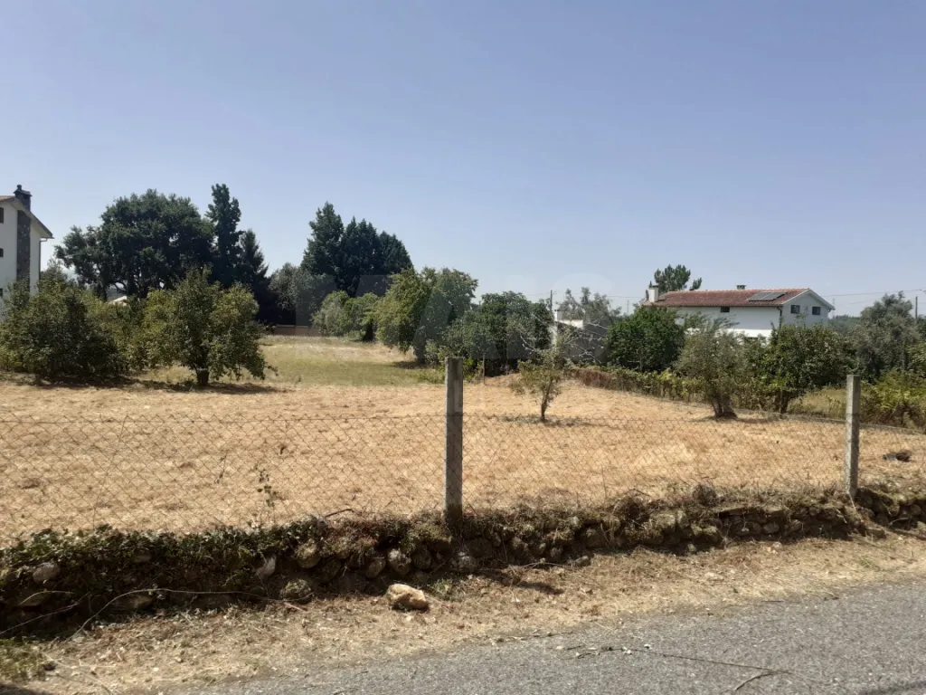 Building land in Côja