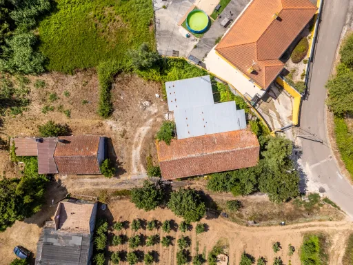 Reabilitação de Adega com Projeto Aprovado para Moradia T4 (*Possibilidade de Entrega Chave na Mão)
