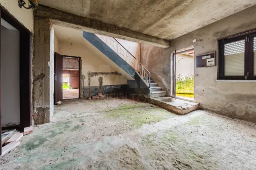 Moradia com 1.040 m² de Terreno no Seixal, Lourinhã