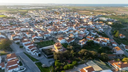 Moradia Térrea T7 em Atouguia da Baleia- Peniche