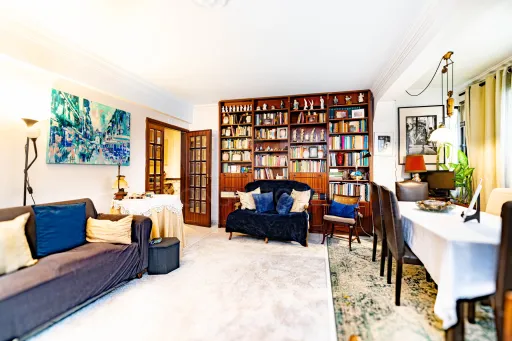 Apartamento T3 no Centro Carnaxide