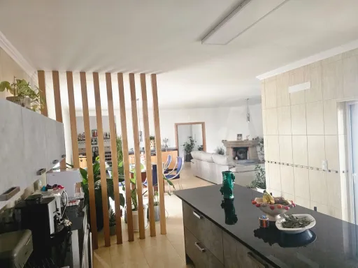 Excelente moradia T4 (4 suites) a 50 minutos de Lisboa