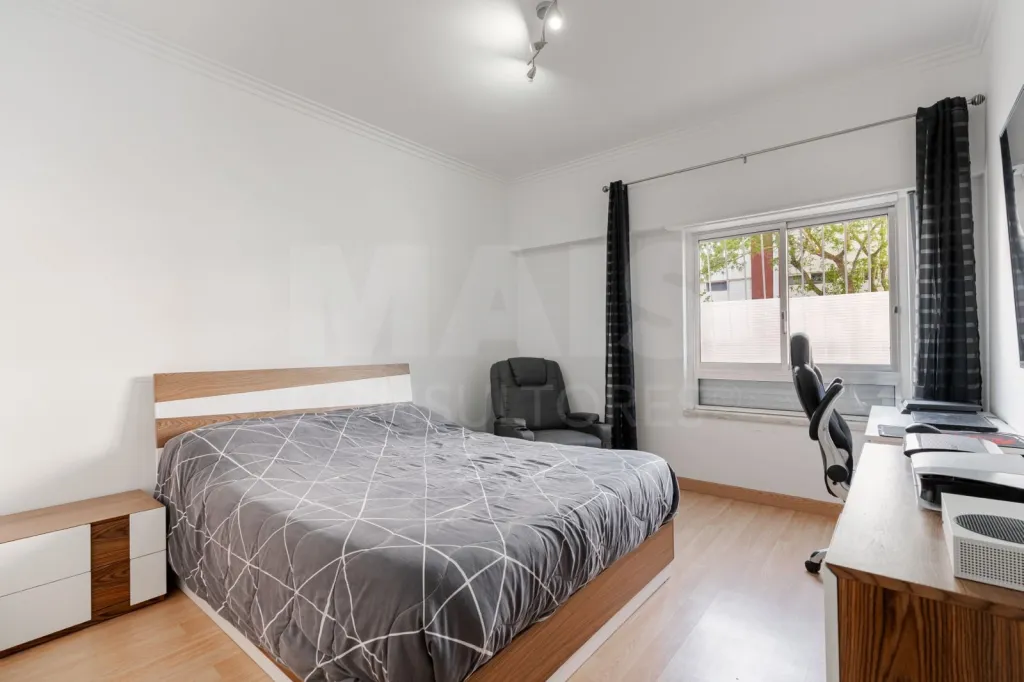 Refurbished 3-bedroom apartment in Póvoa de Santa Iria