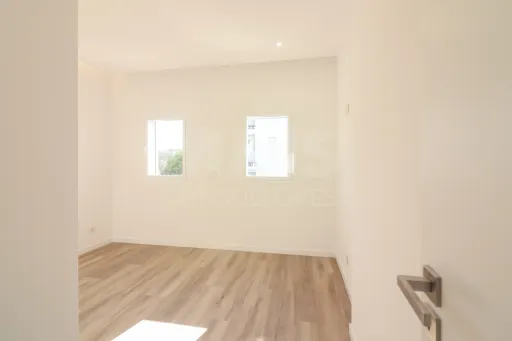 Moradia T4  Condomínio Fechado do Juncalinho
