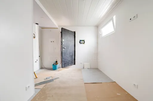 Prédio de Investimento no Prior Velho | 11 Apartamentos, Rendimento Imediato e Elevado Potencial de Valorização