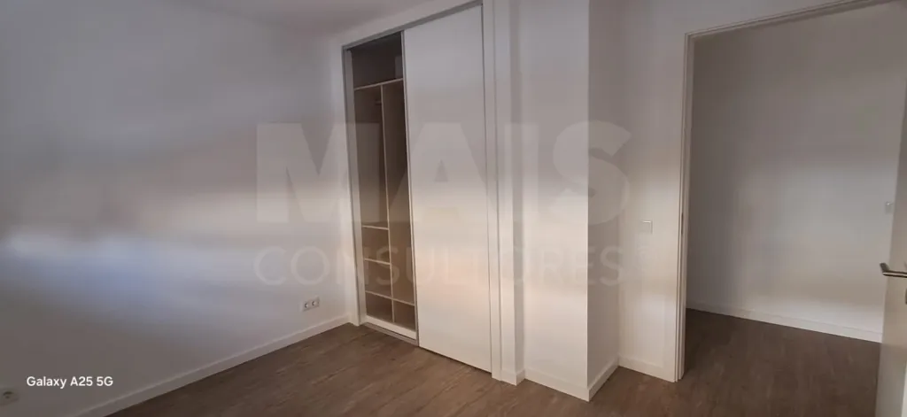Apartamento T2 em Olhão, sem mobília