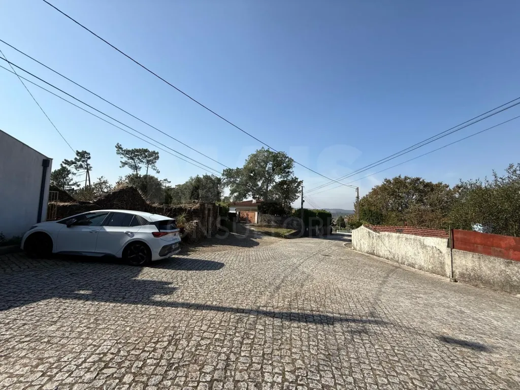 1135m2 plot with ruin| Agrela | Santo Tirso