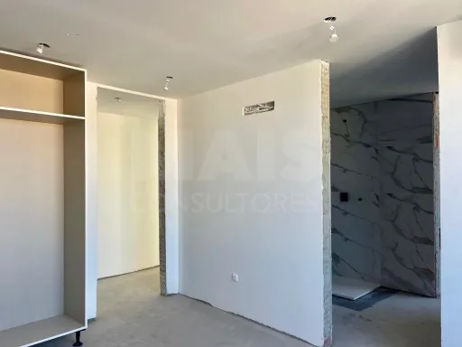 Exclusiva Penthouse Duplex T4 com Piscina Privada | Lourinhã