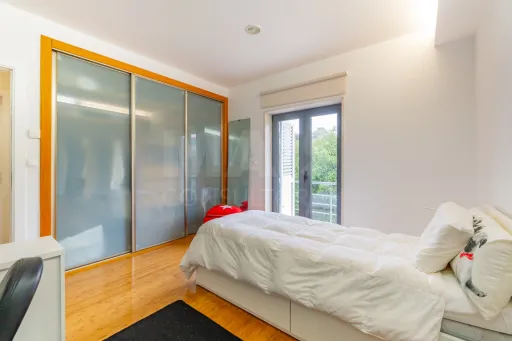 Moradia T3 com vista rio em Vila Franca de Xira