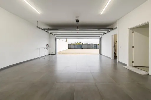Moradia T3 Térrea Moderna em terreno c/ 2.610m2