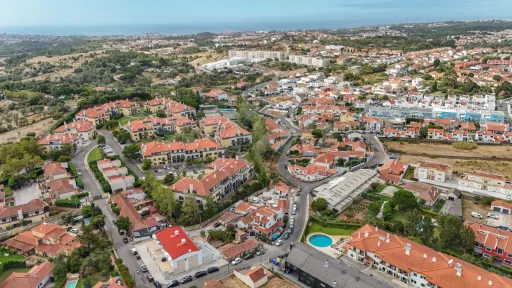 🏠 Moradia Geminada T3+1 com Piscina em Alcabideche ☀️🌴