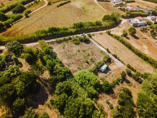 Terreno com Projeto Aprovado para Empreendimento Turístico na Lourinhã