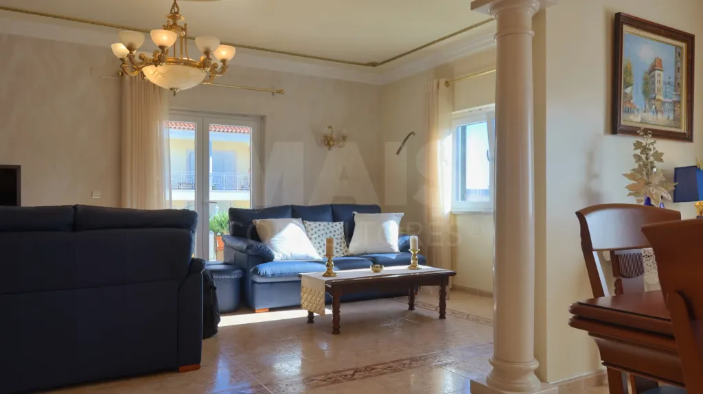 Moradia T4 c/ Jardim, Sala de Cinema e Snooker — a 30 Min de Lisboa | Milharado