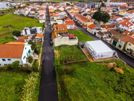 Moradia T4 Em Construção no Cintrão, Bombarral