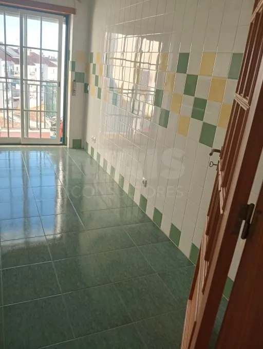 Apartamento T3 Remodelado em Azambuja