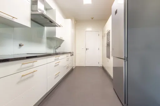 Apartamento T3 + Box