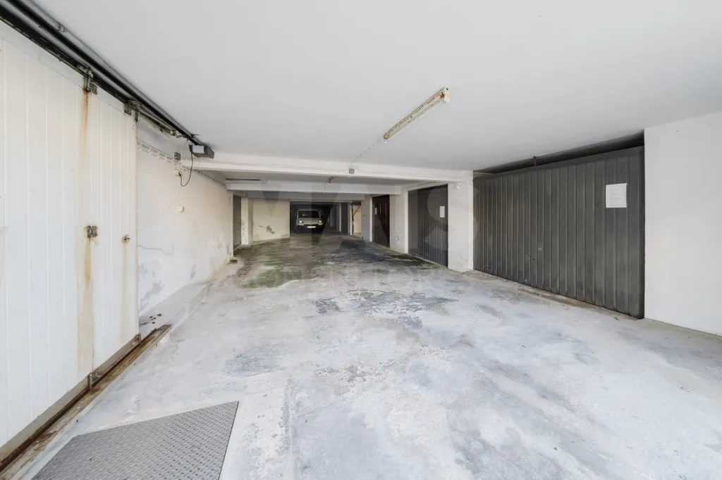 Garagem com 35 m² em Peniche