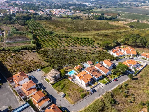 Terreno c/ 6.048m2 c/ viabilidade de construção nas Gaeiras