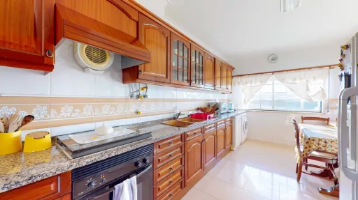 Apartamento T3 Prior Velho