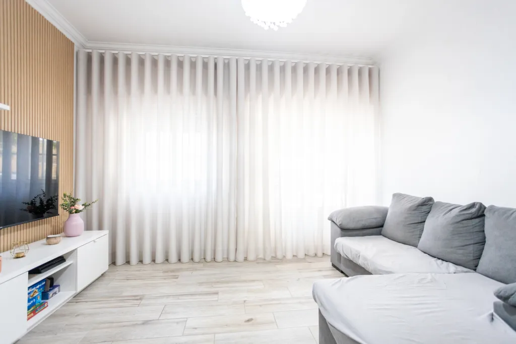 Apartamento T3 com arrecadação em Samora Correia