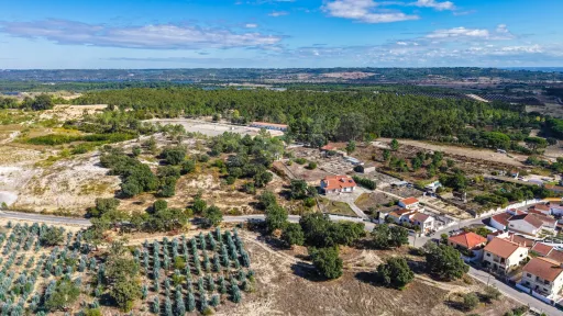 Terreno Urbano – 314,5 m² | Camarnal – Alenquer