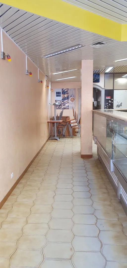Pastelaria e Cafetaria em Benedita