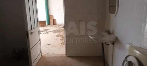 Terreno Urbano c/projecto de construção