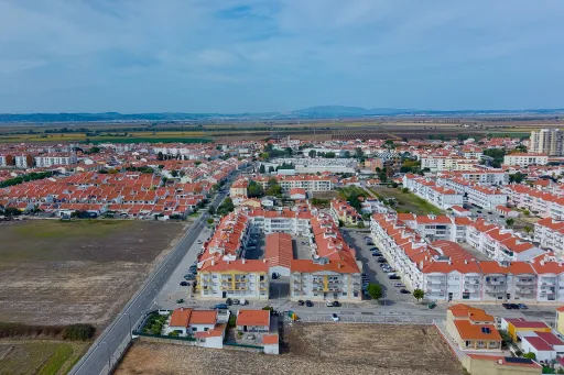 Renovated 4-Bedroom Apartment | 210 m² | Parking and Storage