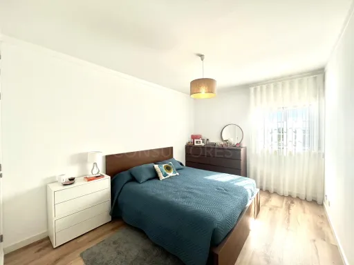 Fully renovated 3-bedroom apartment in Samora Correia