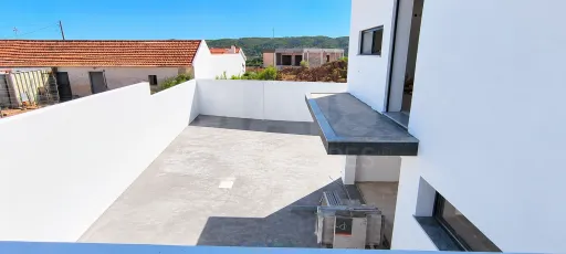 Moradia T2 Contemporânea — Conforto e Tranquilidade em Famalicão