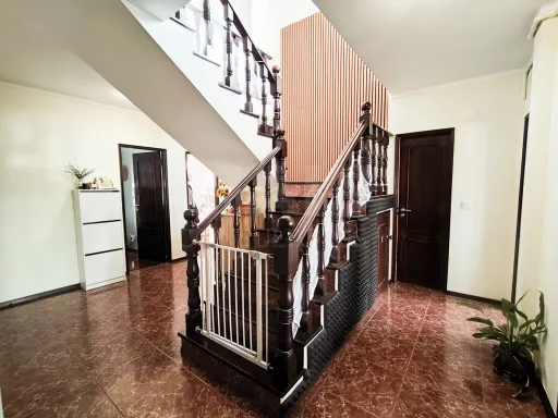 2-Bedroom + 2-Bathroom Duplex with Garage, Terraces, and Unobstructed Views | Avenal – Caldas da Rainha