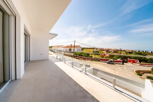 ROOFTOP PRIVATIVO com vista sobre o Atlântico | Moradia T3 com Piscina | COSTA DE PRATA