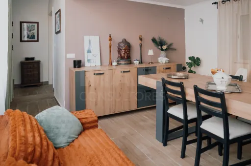 3-Bedroom House with Panoramic Terrace and Mountain Views