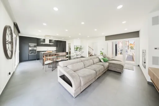 Moradia nova V4 em São João Da Talha