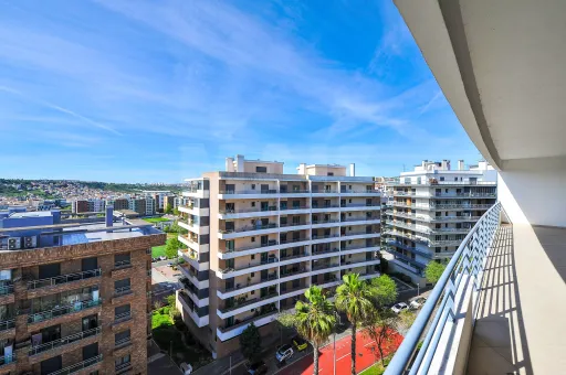 New 3 Bedroom Duplex with Box for 2 Cars and Terrace | Colinas do Cruzeiro, Odivelas