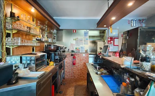 Loja e Restaurante na Amadora – Serra das Brancas