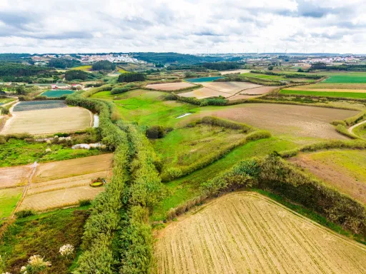 Rustic Land - Pombeira, Ferrel (Peniche)