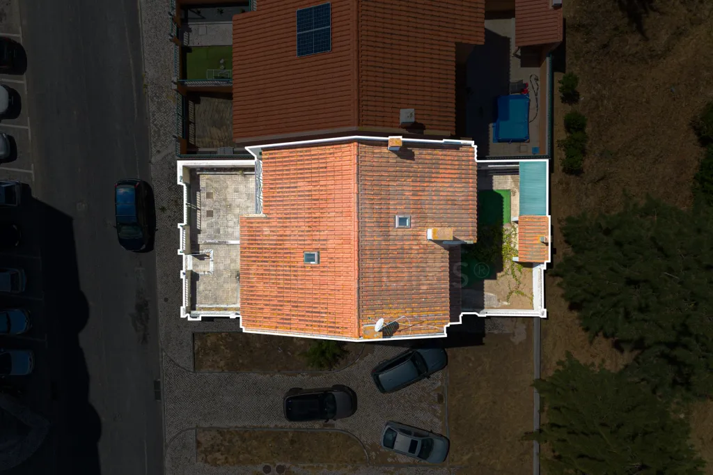 Moradia T5 com vista privilegiada em Alenquer