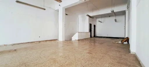 Loja de 2 Pisos - Póvoa de Santa Iria e Forte da Casa