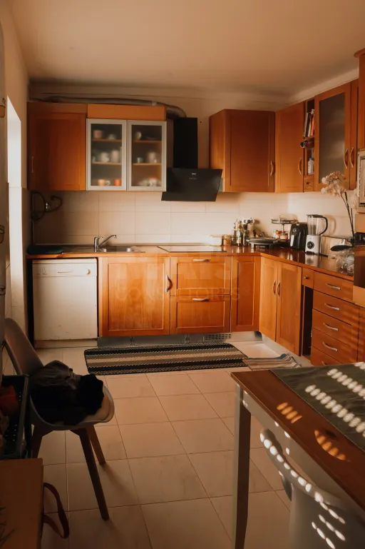 Apartamento T2 com Sótão, T1 na Cave e Potencial de Rentabilidade