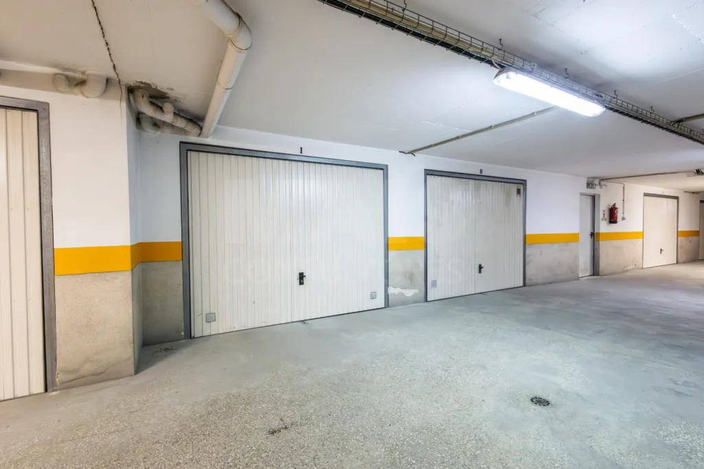 Apartamento T2 com garagem