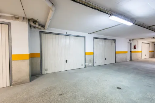 Apartamento T2 com garagem
