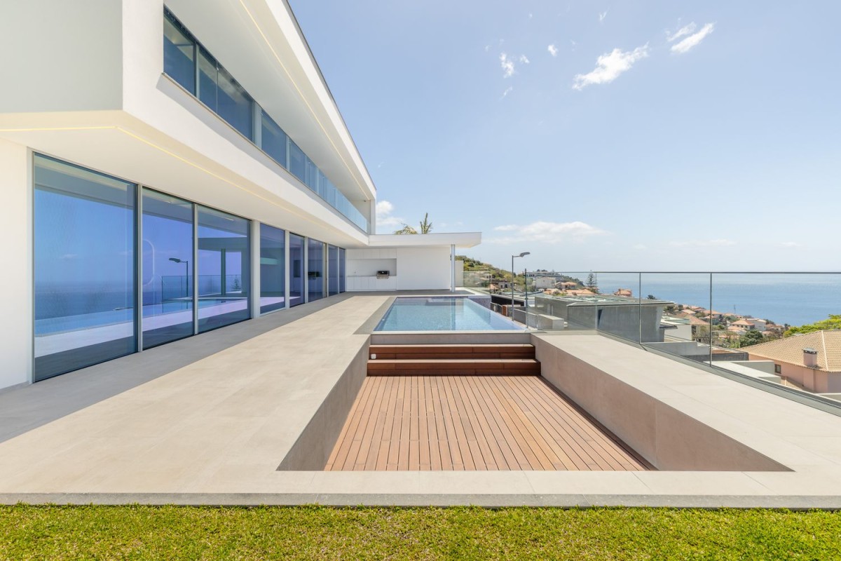 Descubra as Casas de Luxo que Estão a Transformar o Mercado Imobiliário em Portugal!