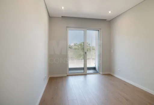 Apartamento T3 na Quinta da Marianas
