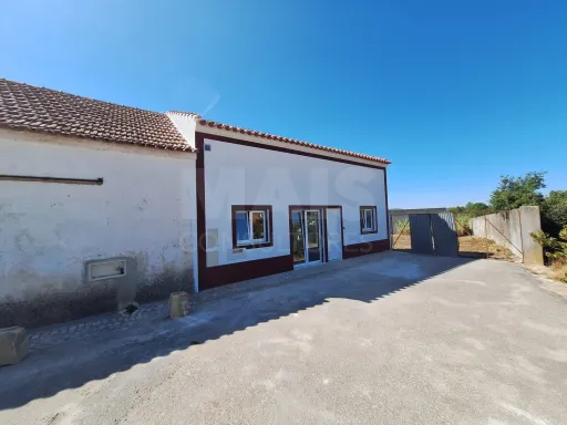 2 bedroom house in Catem