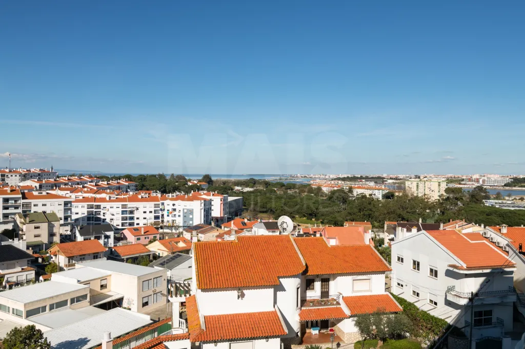 Apartamento T3 na Cruz de Pau