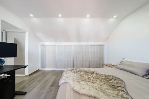 🏡Apartamento com 2 quartos, 1 deles Suite, em Ferrel I Construção 2018 I Mobilado e Equipado